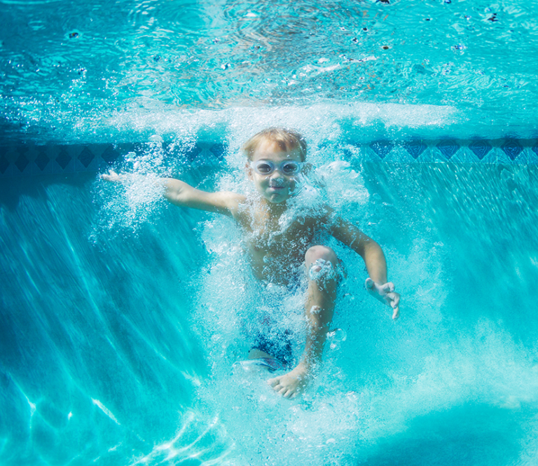 Building Your Backyard Oasis With A New Pool